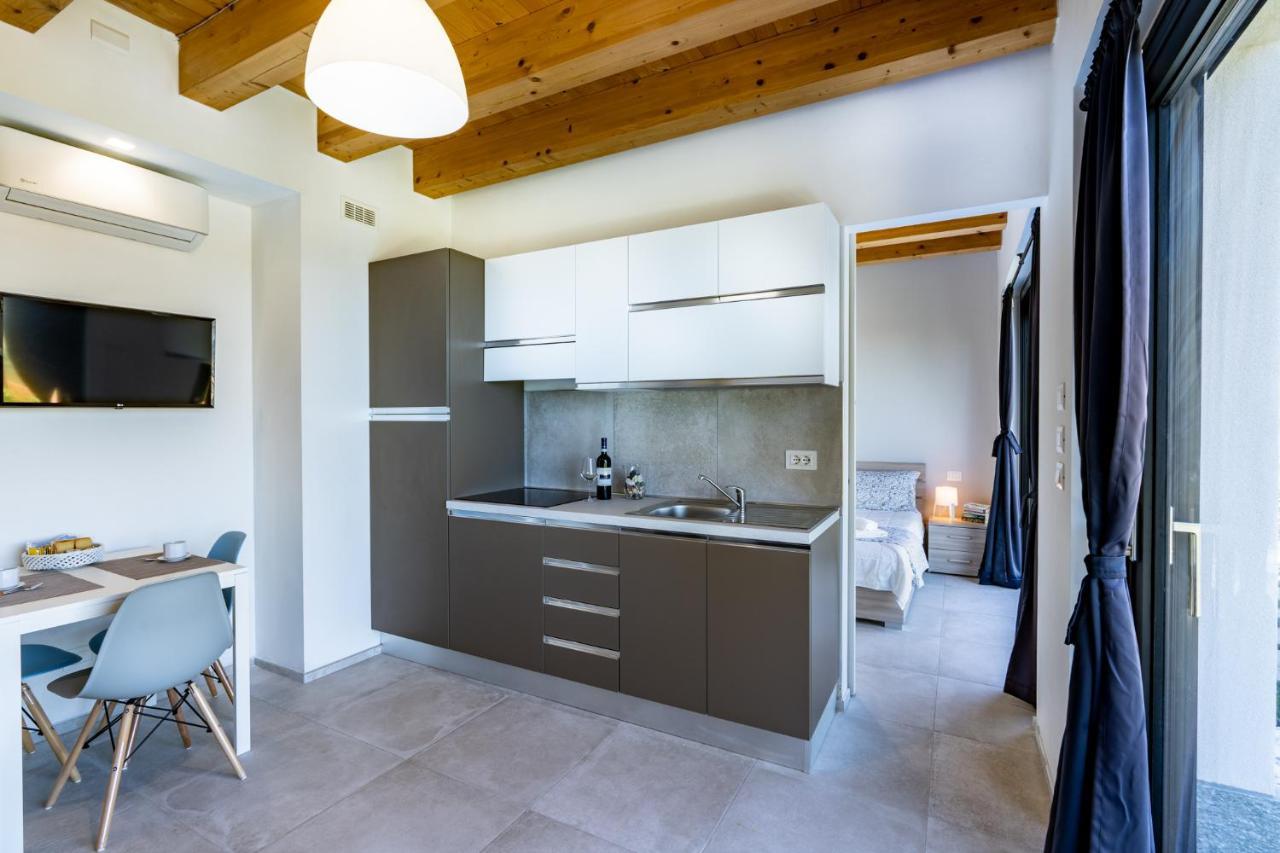 Casa Tina Holiday Home Diano d'Alba Ngoại thất bức ảnh