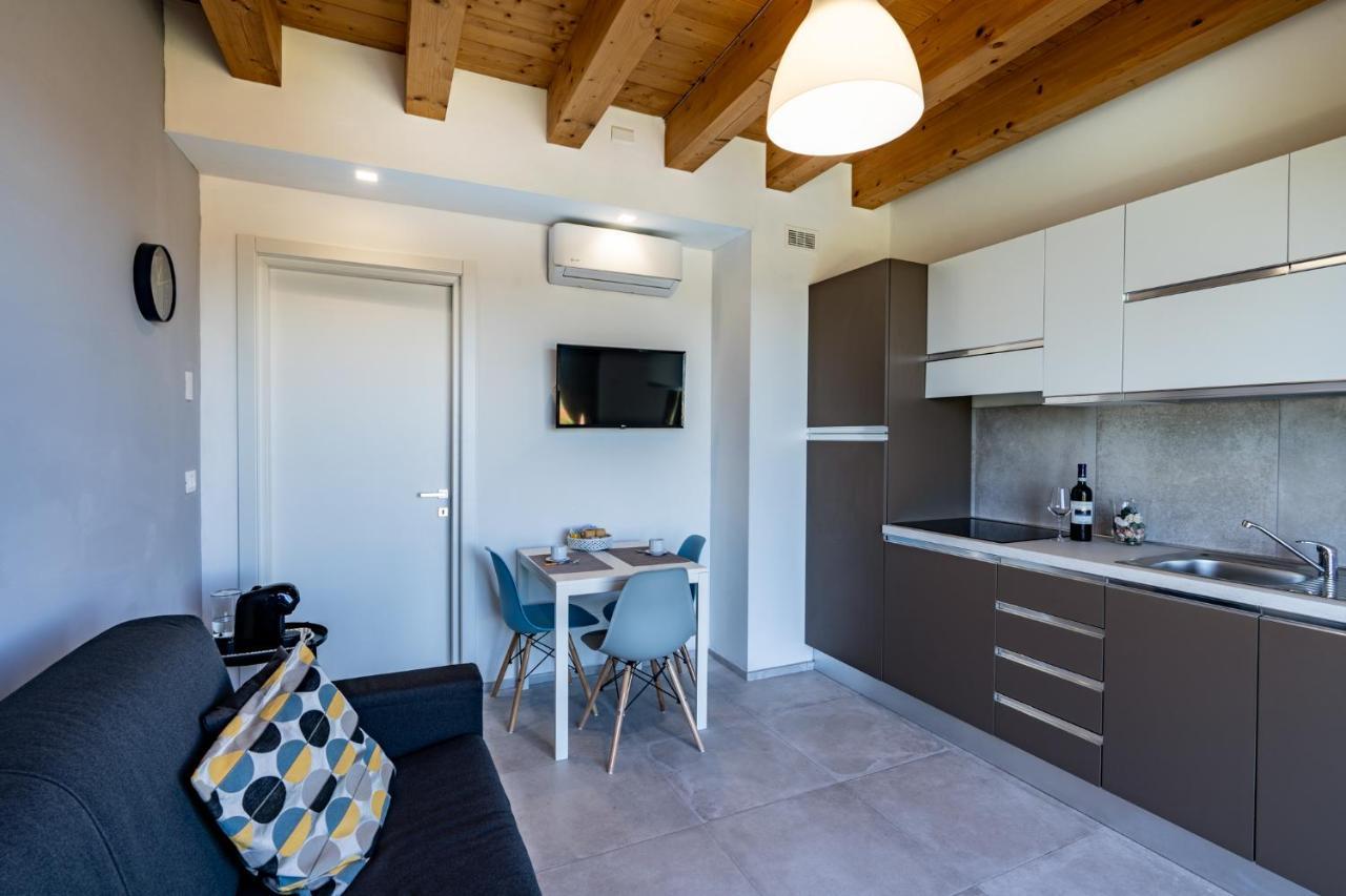 Casa Tina Holiday Home Diano d'Alba Ngoại thất bức ảnh
